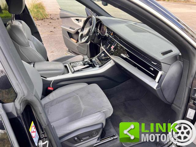 AUDI Q8 50 TDI 286 CV quattro tiptronic Sport GARANZIAUDI