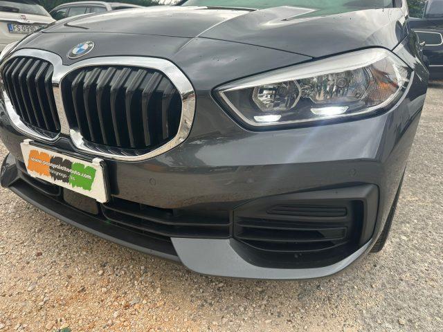 BMW 118 i 5p. Business Advantage