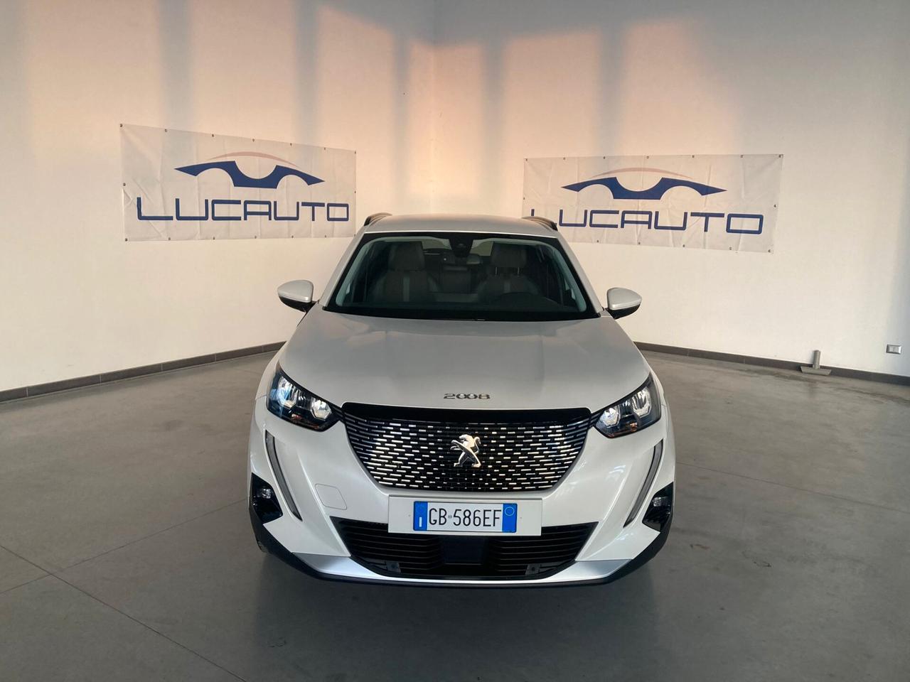 Peugeot 2008 PureTech 130 S&S Allure Navi Pack