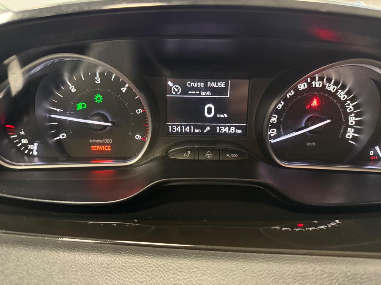 Peugeot 208 1.4 HDi 68 CV 5 porte Allure Ok Neopatentati