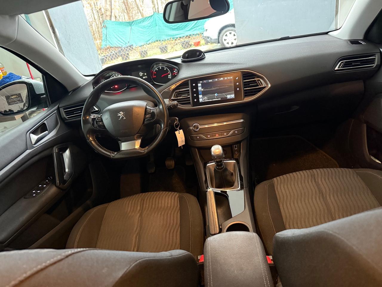 Peugeot 308 anno 2015 KM 130.000