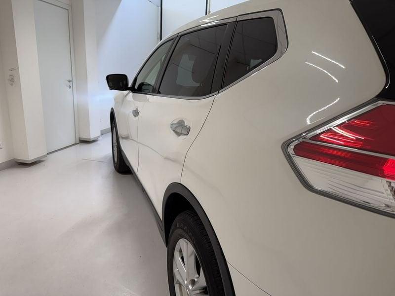 Nissan X-Trail 1.6 dCi 2WD Acenta Automatica
