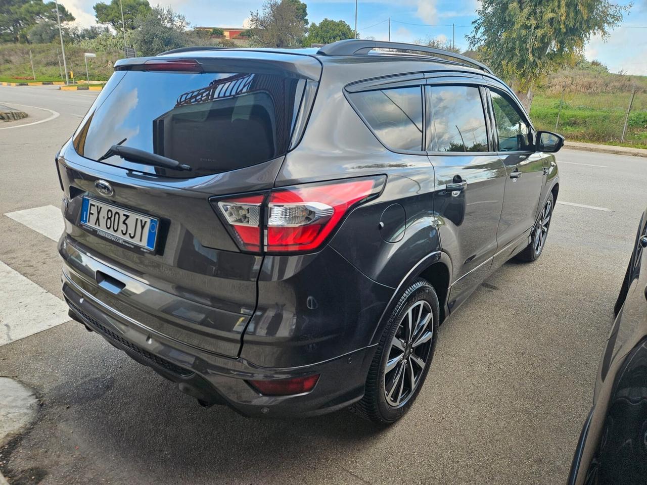 Ford Kuga St-Line 2.0TDI 120CV TITANIUM FULL