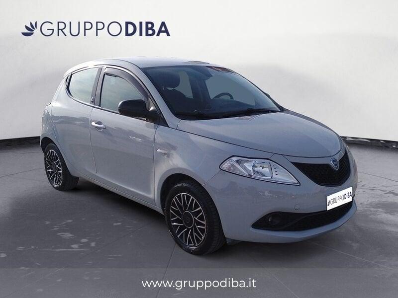 Lancia Ypsilon III 2015 Benzina 1.2 Gold ecochic Gpl 69cv my19