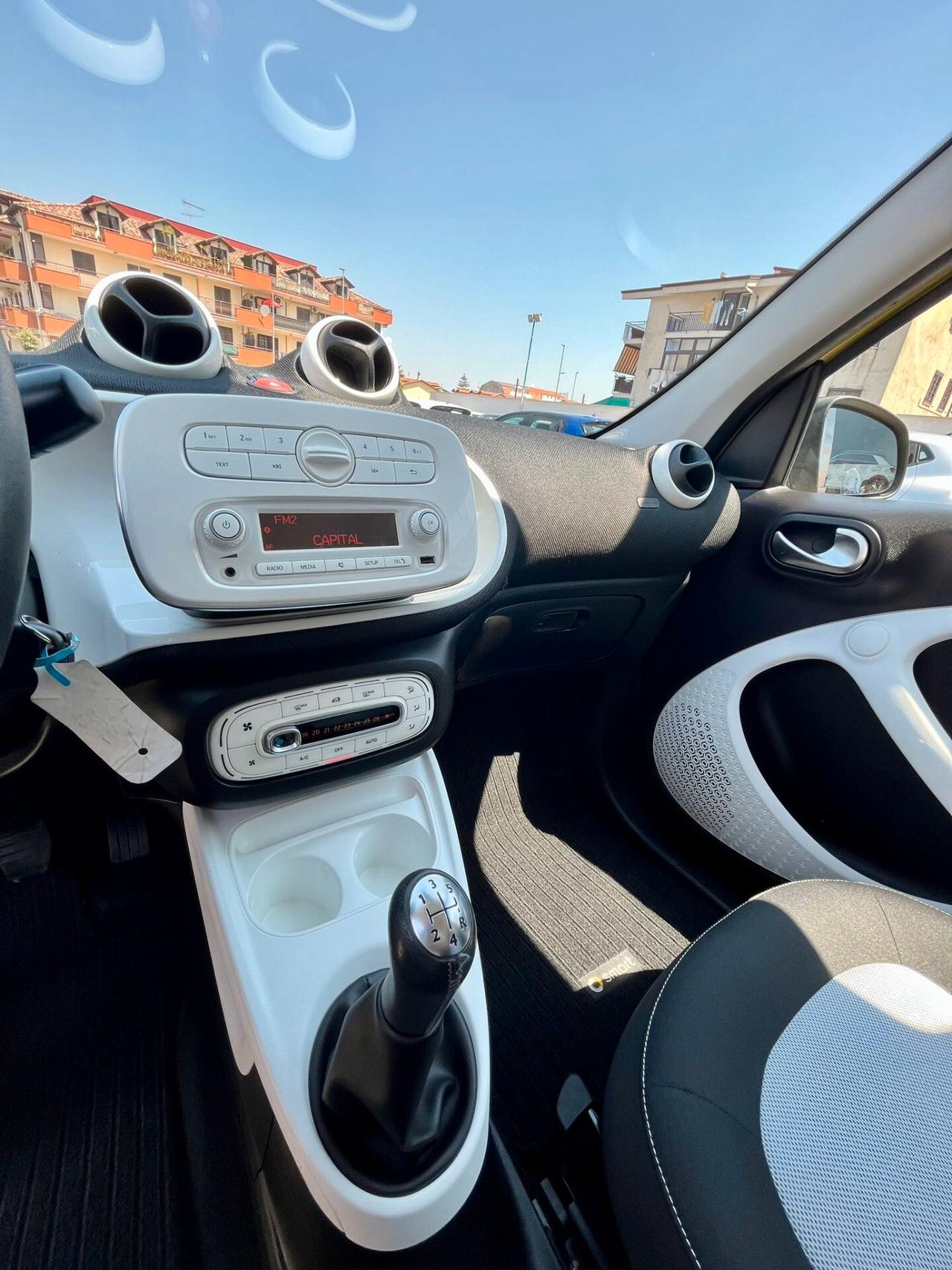 Smart ForFour 70 1.0 Passion