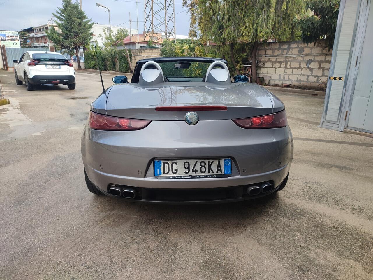 Alfa Romeo Spider 2.4 JTDm 210CV