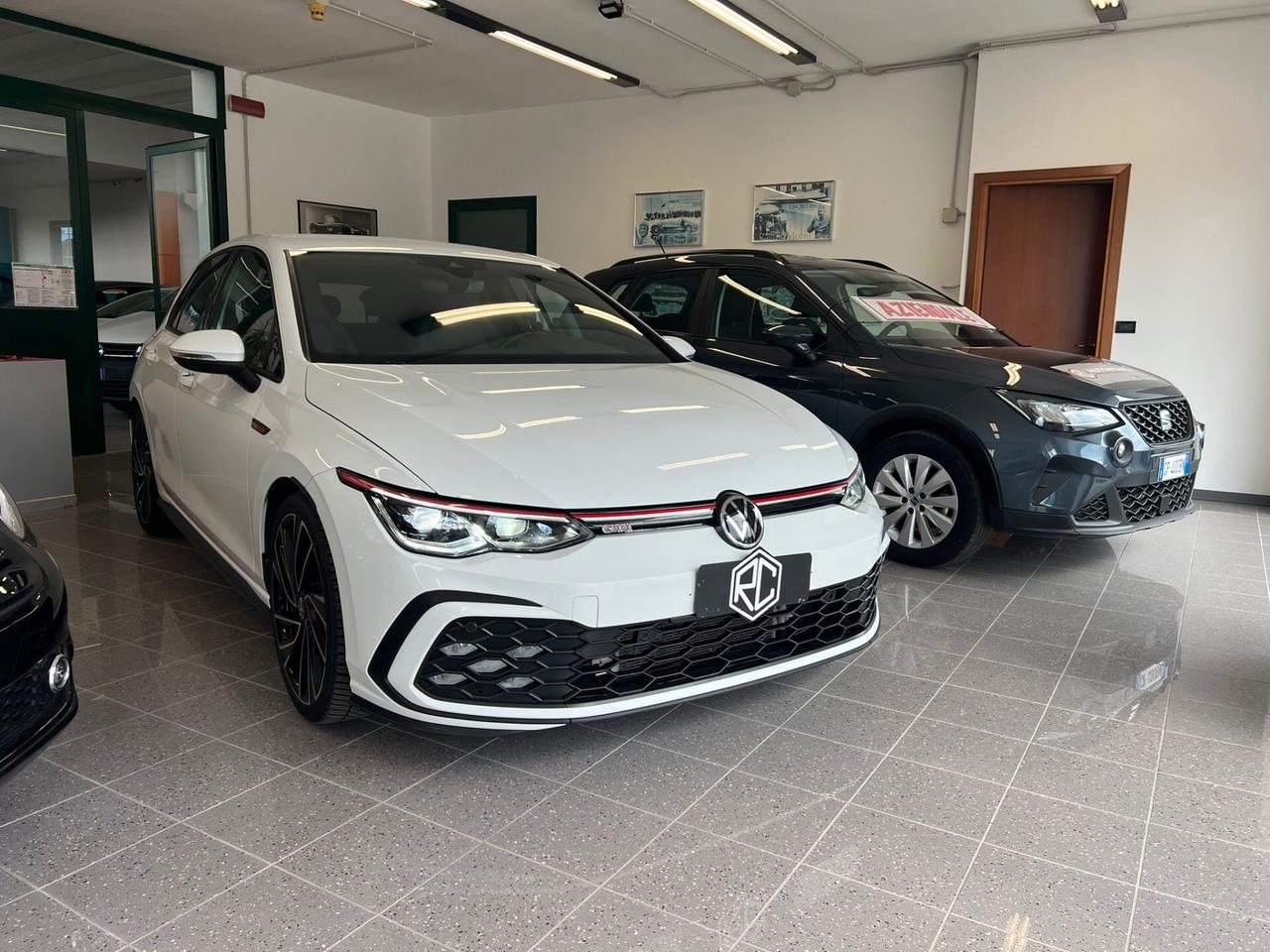 Volkswagen Golf GTI 2.0 TSI TCR DSG 5p. BlueMotion Technology
