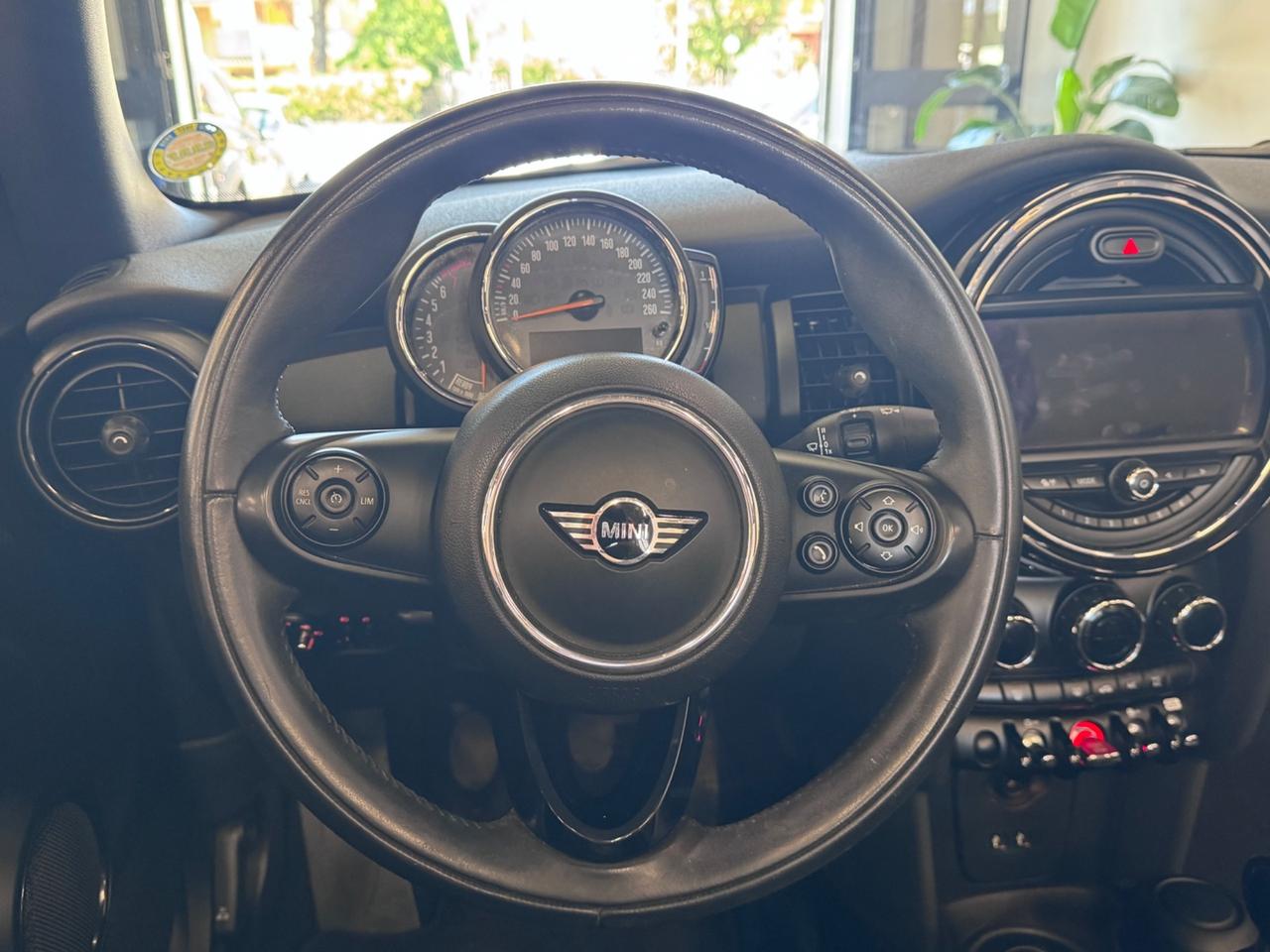 Mini Cooper Clubman CABRIO 1.5 102CV NEOPATENTATI GARANZIA UNIPRO TAGLIANDI CERTIFICATI