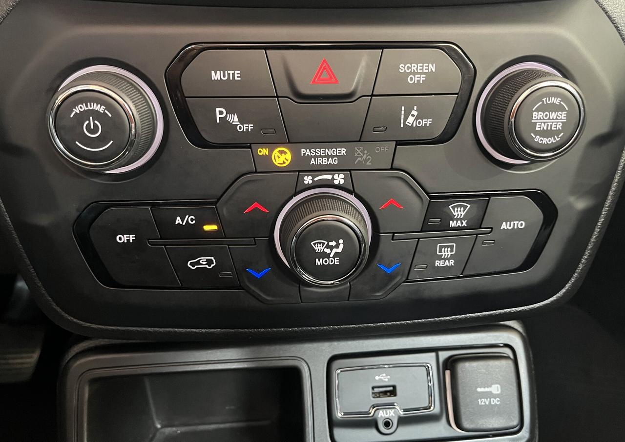 Jeep Renegade 1.6 Mjt DDCT 120 CV Limited OK Neopatentati