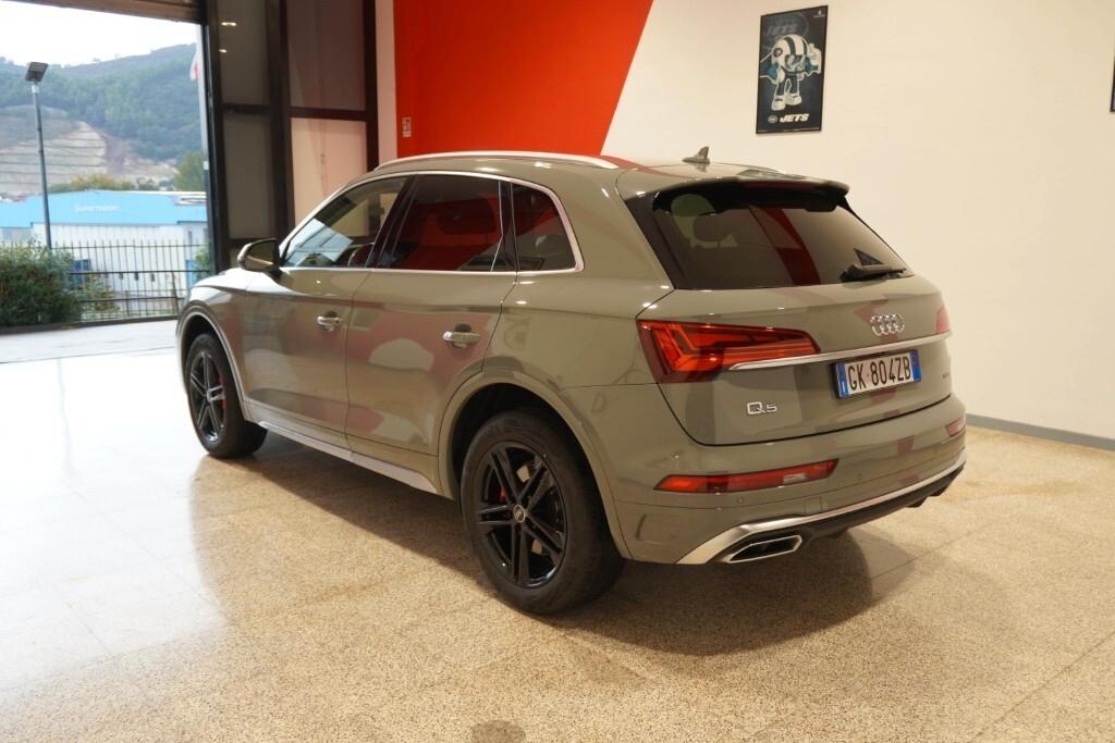 AUDI Q5 40 TDI 204CV S-TRONIC QUATTRO S LINE PLUS ( FARI LED - VIRTUAL COCKPIT - ADAPTIVE CRUISE - NAVI - MIRROR - PDC - TELECAMERA POST. - CERCHI 19 )