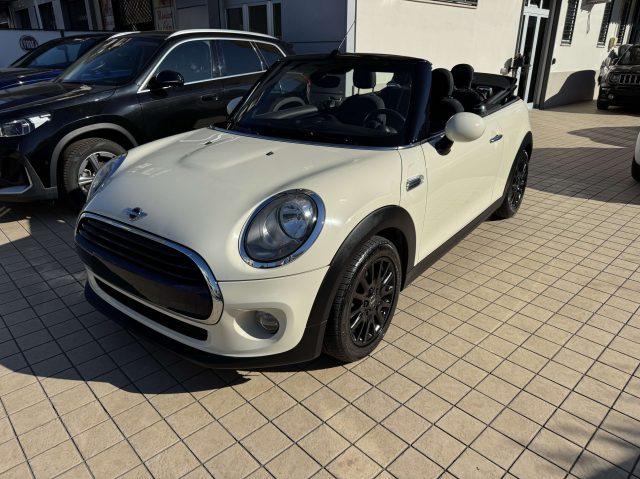 MINI Cooper D Cabrio 1.5 auto