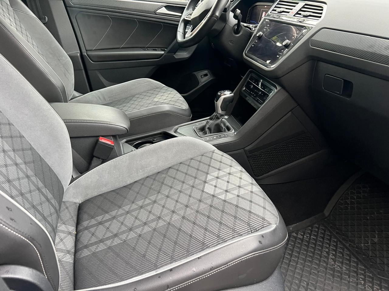 VW TIGUAN 2.0 TDI 150cv SCR DSG R-Line