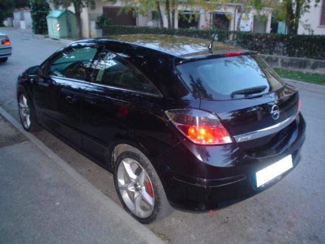 Opel Astra GTC 1.9 16V CDTI 150CV Cosmo