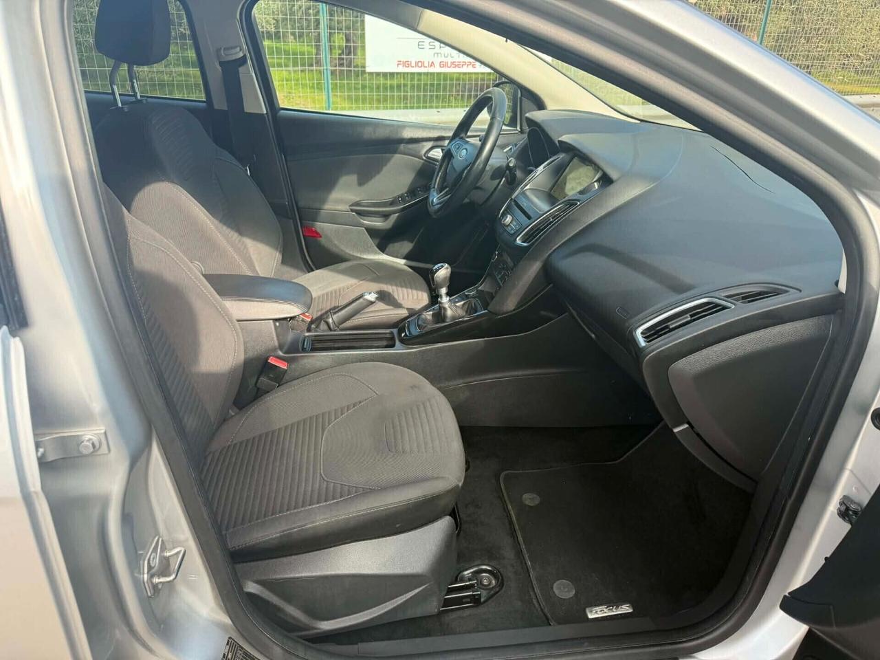 Ford Focus 1.5 TDCi 120 CV SW Titanium 186.000KM