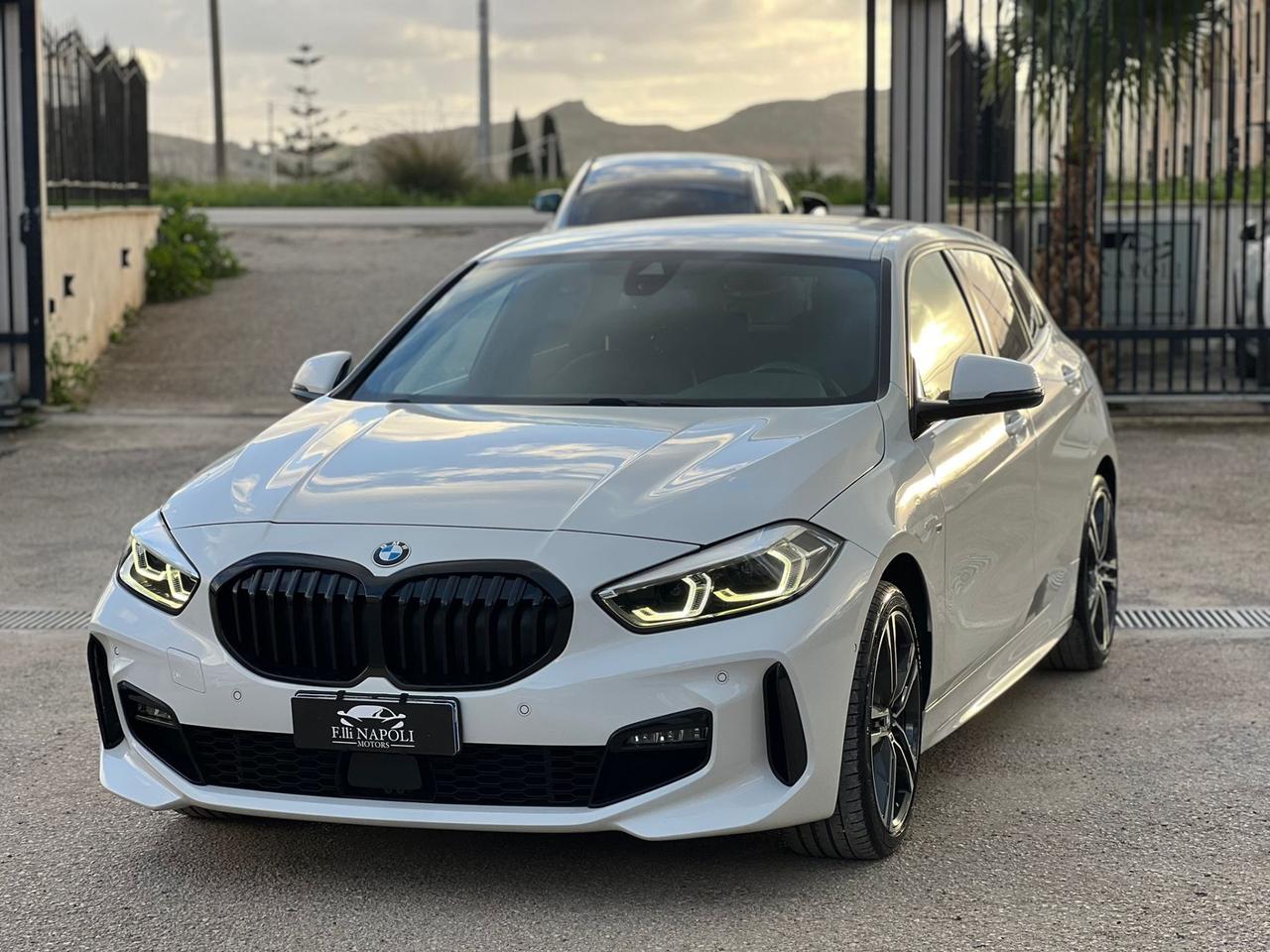 Bmw 118 118d 5p. Msport