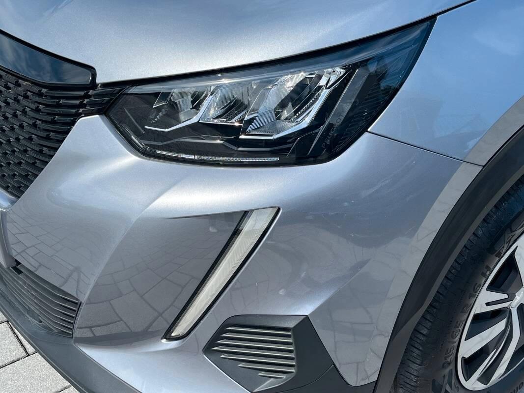 Peugeot 2008 1.2 puretech Active Pack s&s 100cv