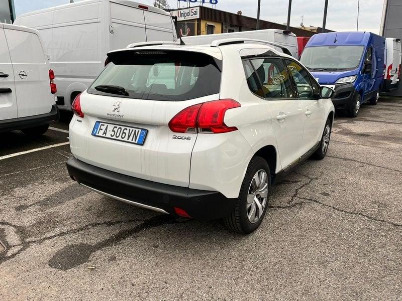 Peugeot 2008 1.6 BlueHDi 120 CV Féline