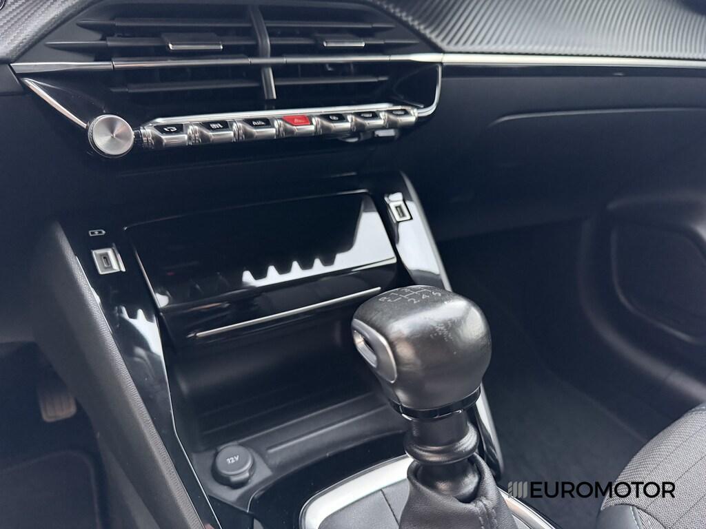 Peugeot 208 5 Porte 1.2 PureTech Allure Navi Pack