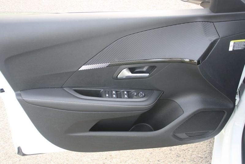 Peugeot 208 Allure PureTech 100 S/S