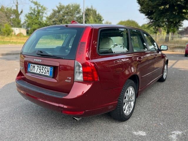 Volvo V50 2.5i turbo 20V cat AWD T5 Momentum Automatica