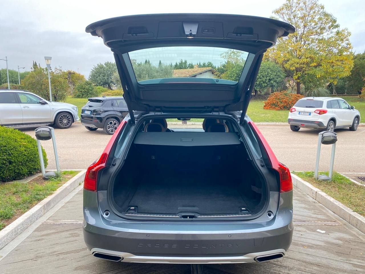 Volvo V90 Cross Country D4 AWD Geartronic
