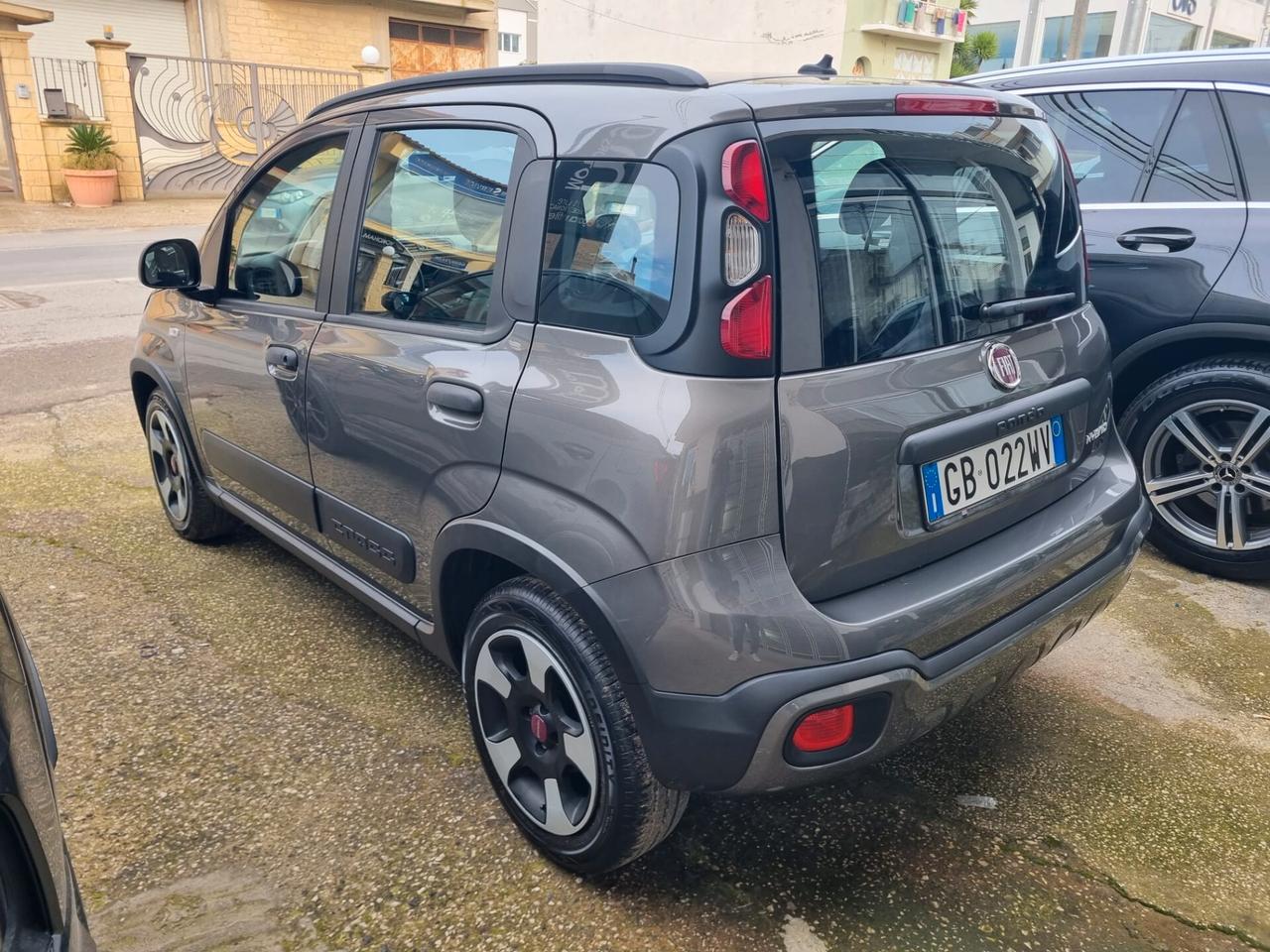 Fiat Panda Cross 1.0 FireFly S&S Hybrid