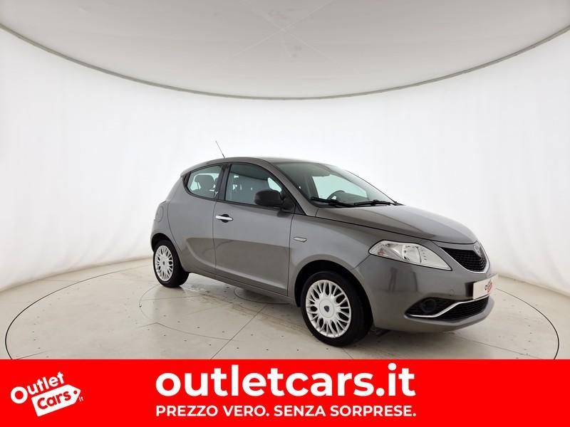 Lancia Ypsilon 1.2 silver 69cv