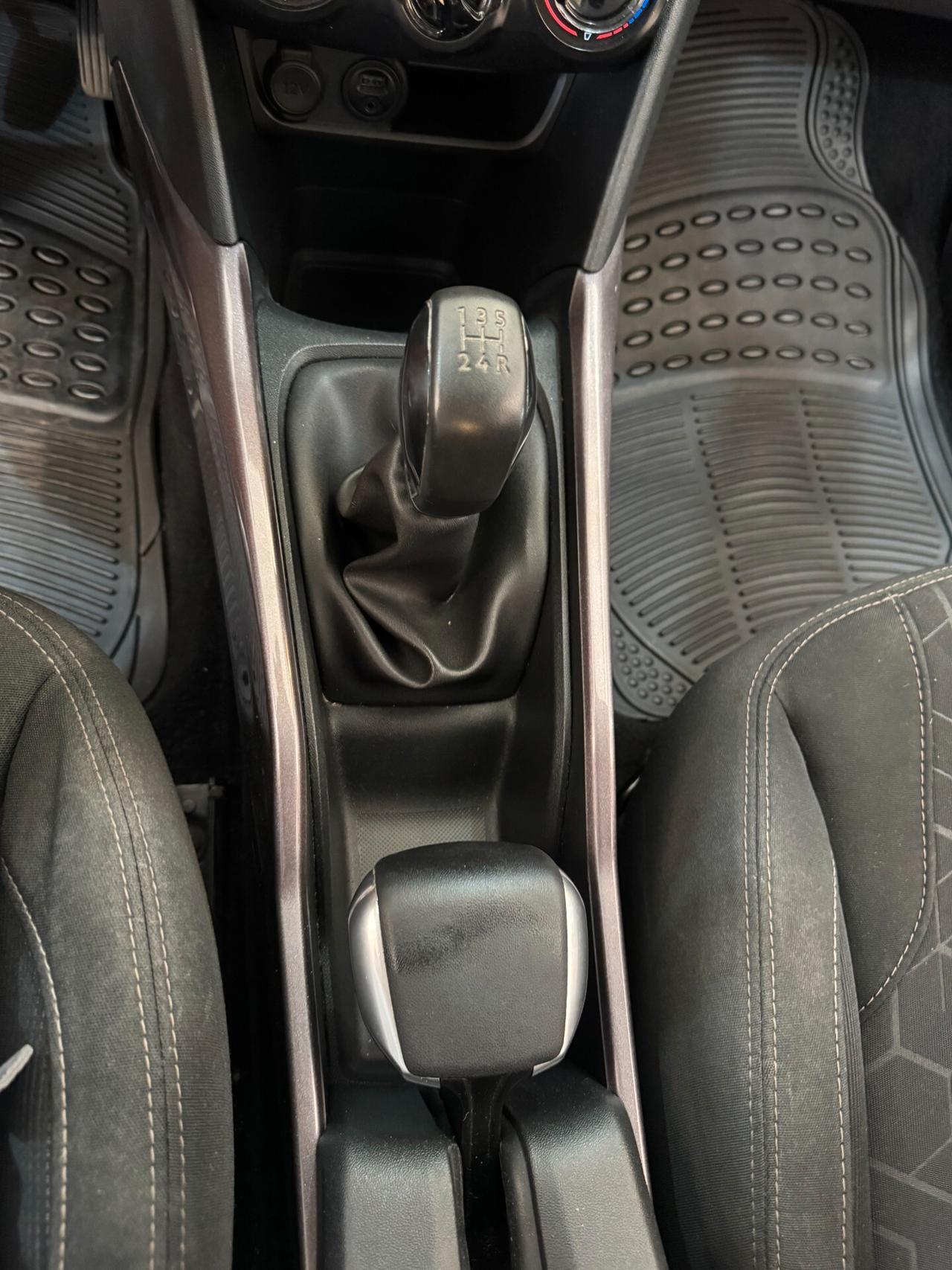 Peugeot 2008 PureTech 82 cv. Allure OK NEOPATENTATI