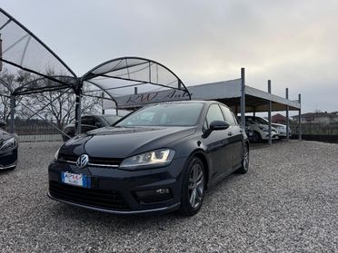 VOLKSWAGEN - Golf - 2.0 TDI 5p. R-Line