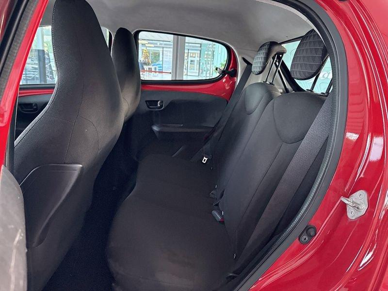 Peugeot 108 Active VTi 72cv S&S Neopatentati