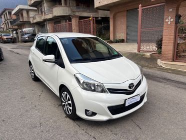 Toyota Yaris 1.4 D-4D 5 porte Lounge
