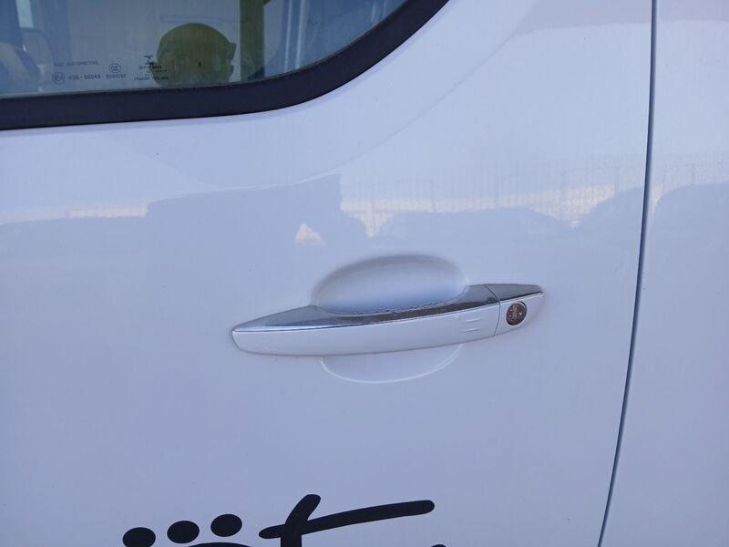 FIAT Scudo BEV Non disponibile (507) Van Lounge L2h1 BevPacco Batterie 75kw - 330km