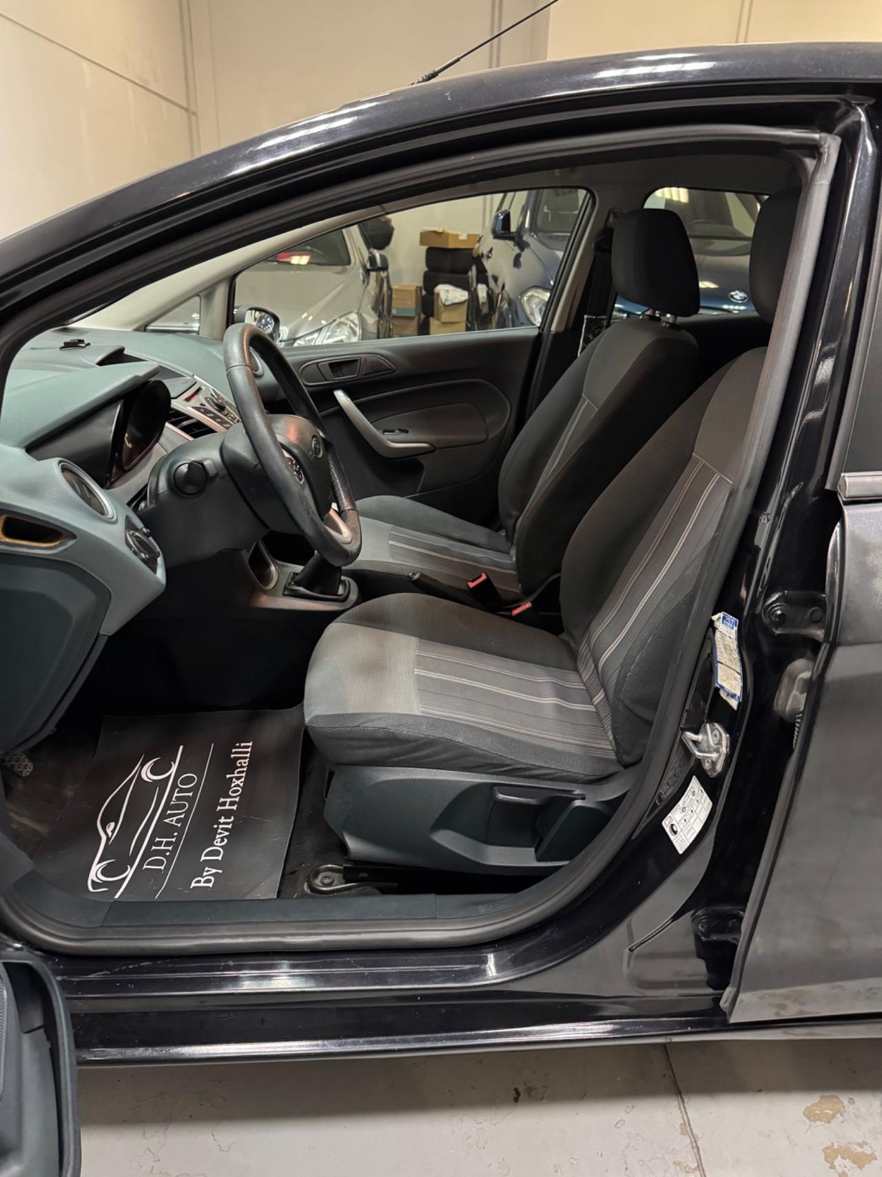 Ford Fiesta 1.2 82 CV 5 porte Titanium