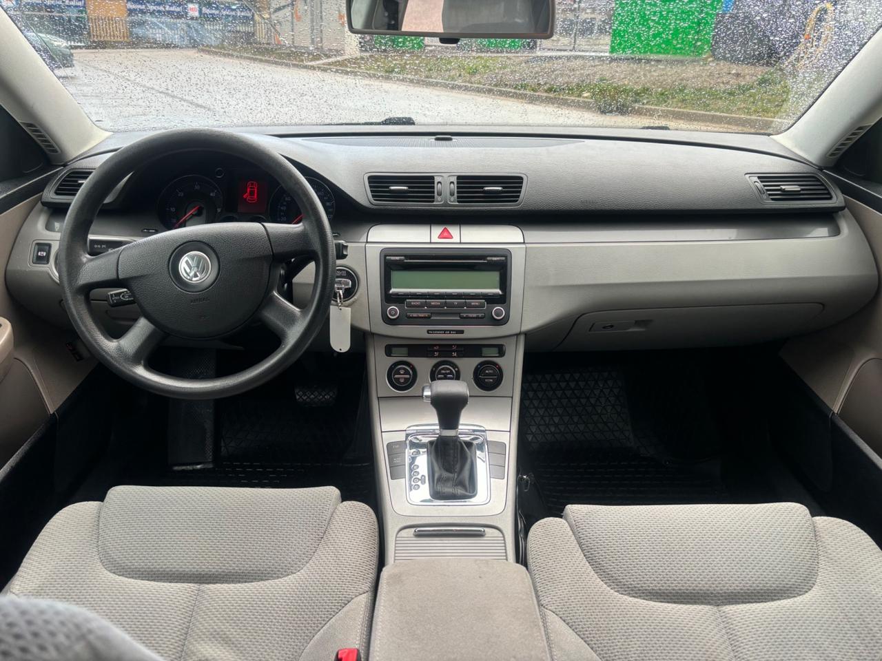 Volkswagen Passat 2.0 TDI DPF Var. Comfortline