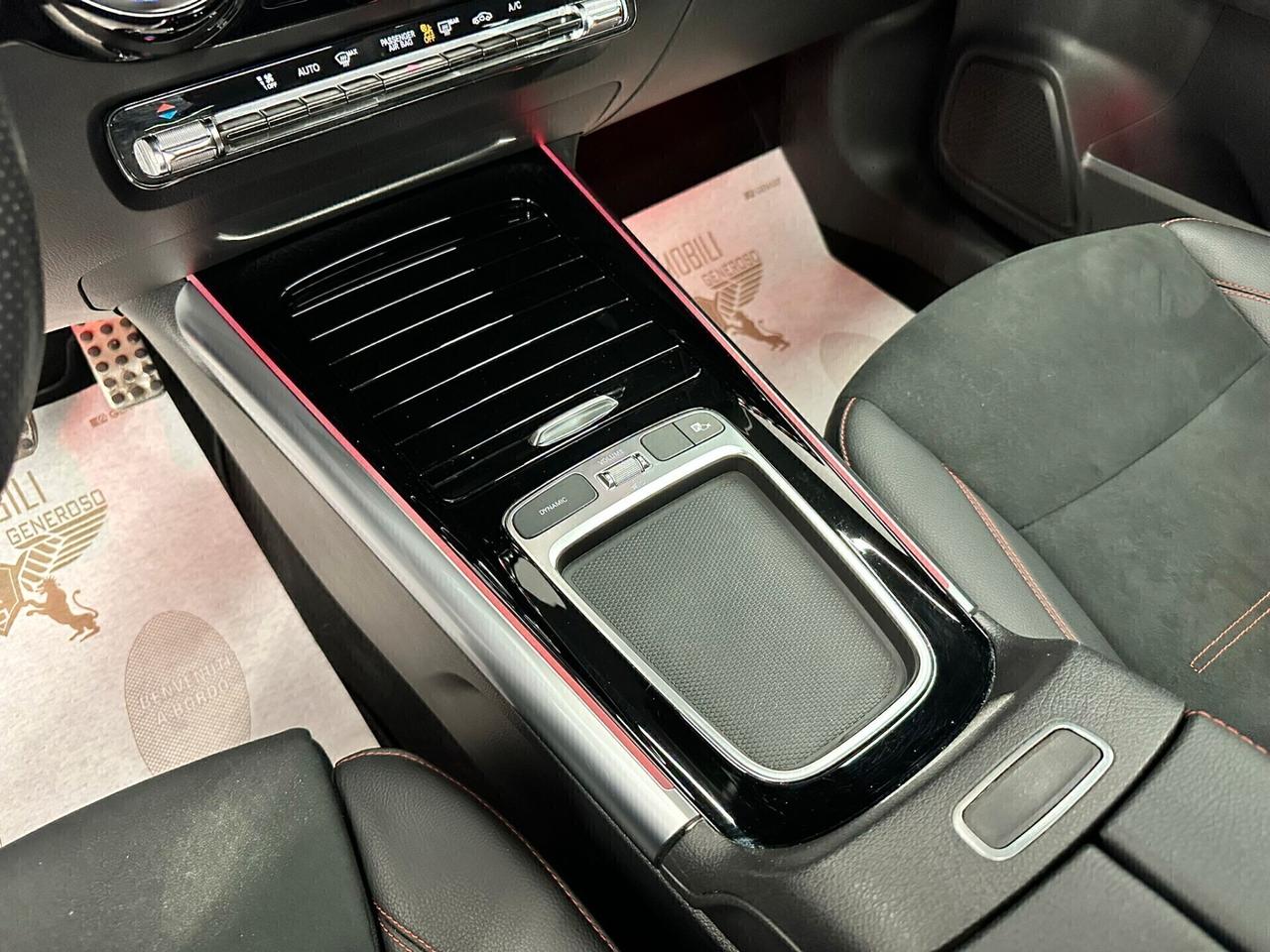 Mercedes GLA 220 190 CV 4Matic Night Edition 2024