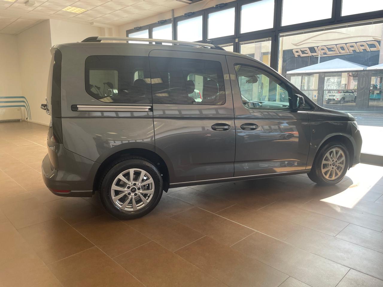 Ford Tourneo Connect 2.0 EcoBlue 122 CV Powershift Titanium