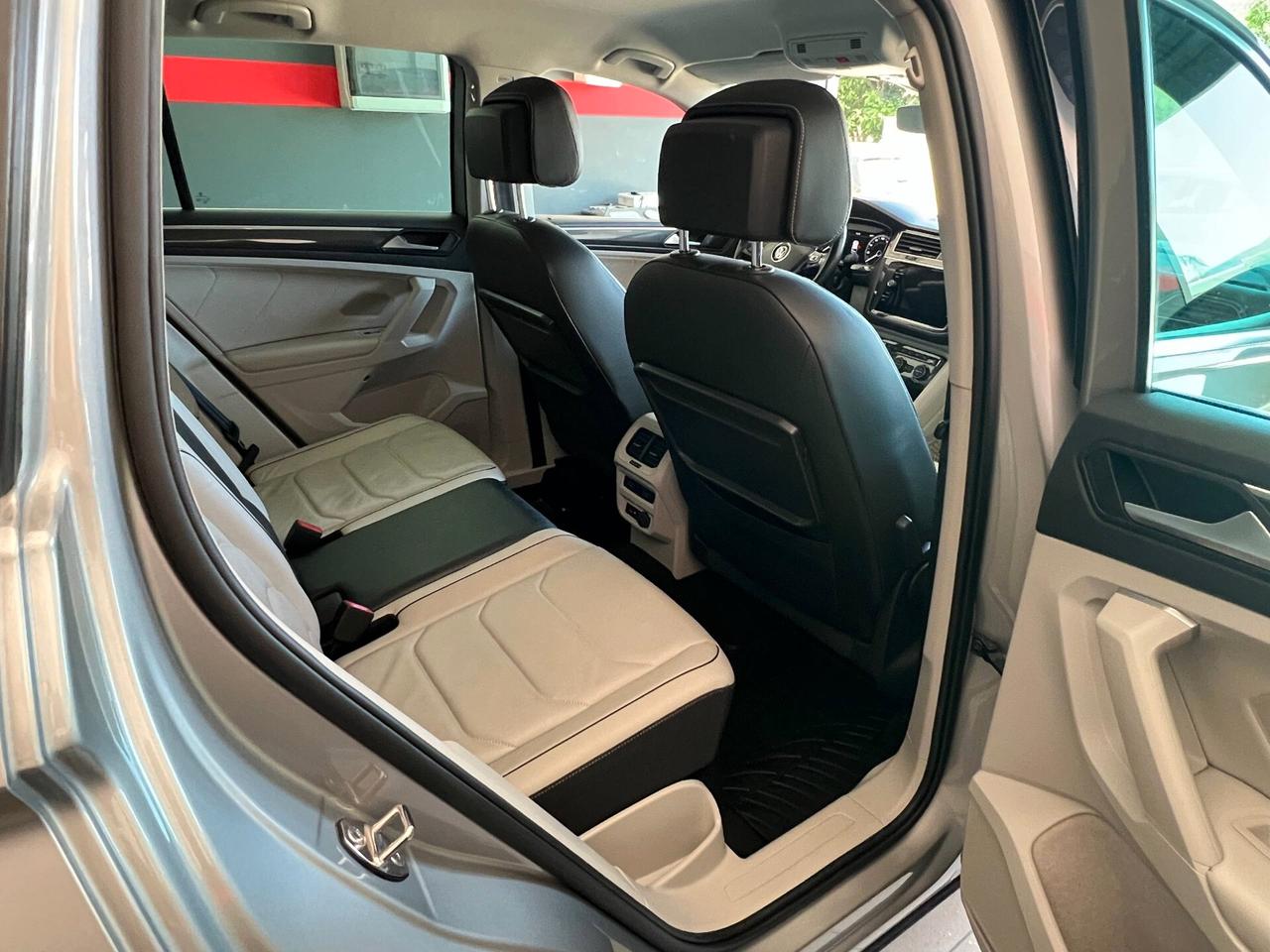 Volkswagen Tiguan 2.0 TDI SCR DSG Business BlueMotion Technology