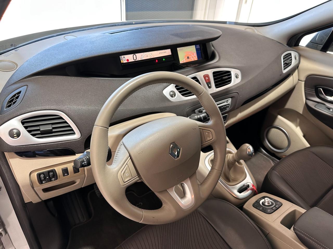 Renault Scenic Scénic X-Mod 1.5 dCi 110CV - SOLO 85.000 KM!!!!!!! NUOVA