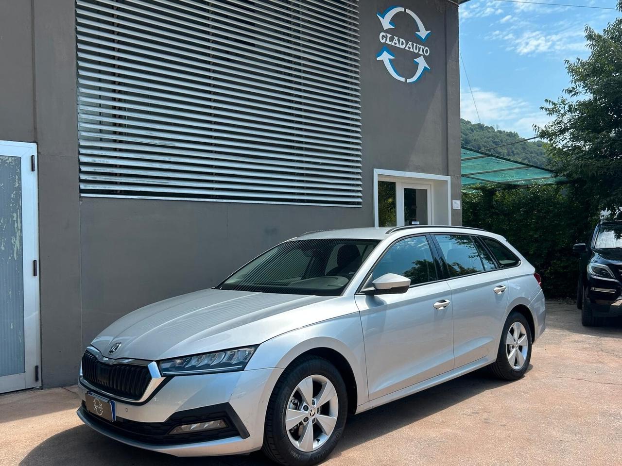 Skoda Octavia 2.0 TDI EVO SCR DSG Wagon Ambition