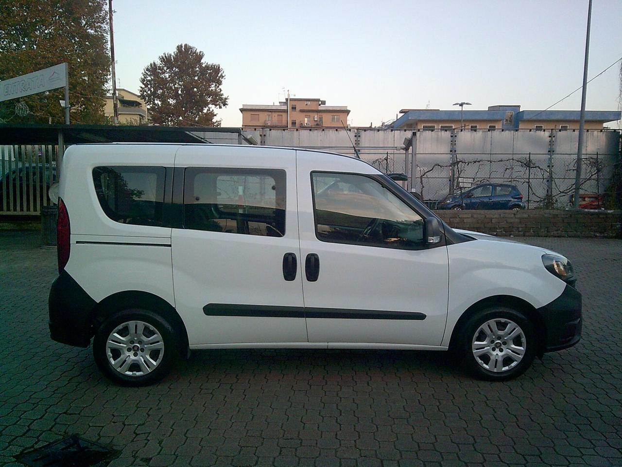 Fiat Doblo Doblò 1.3 MJT S&S PC Combi N1 Autocarro 5 posti