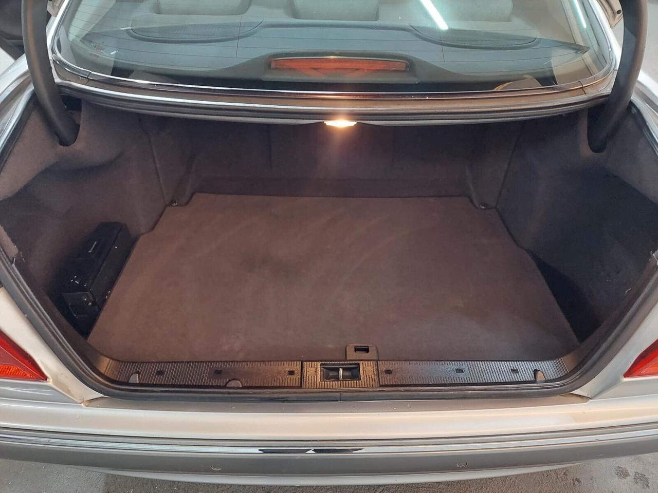 Mercedes-benz E 200 cat Avantgarde