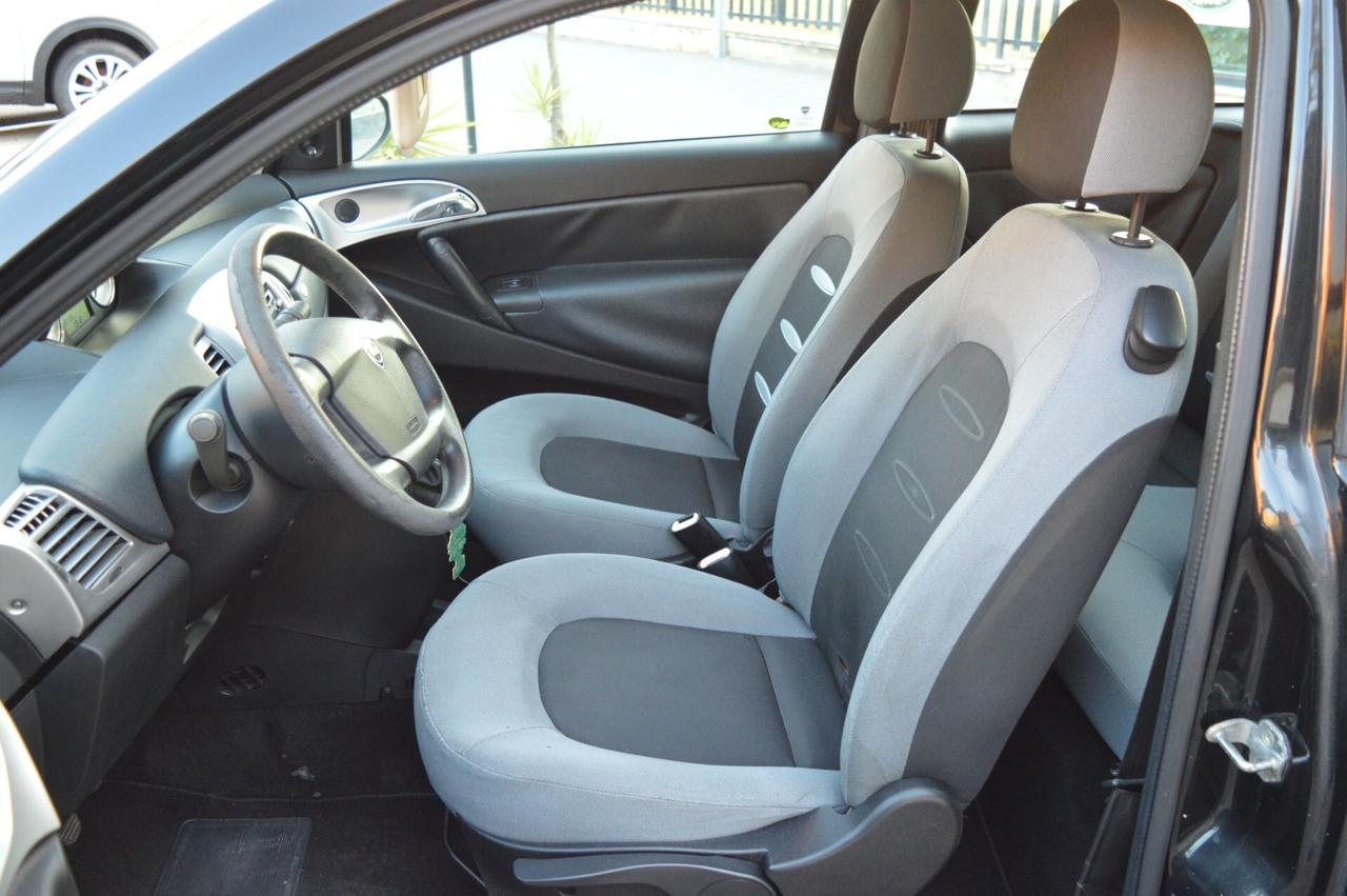 Lancia Ypsilon 1.2 Argento