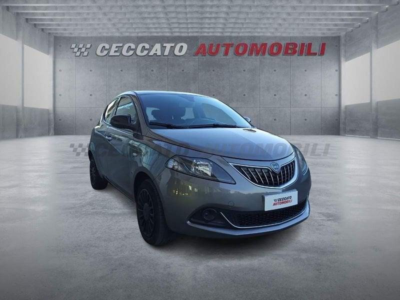 Lancia Ypsilon Ypsilon 1.0 firefly hybrid Silver s&s 70cv 5p.ti