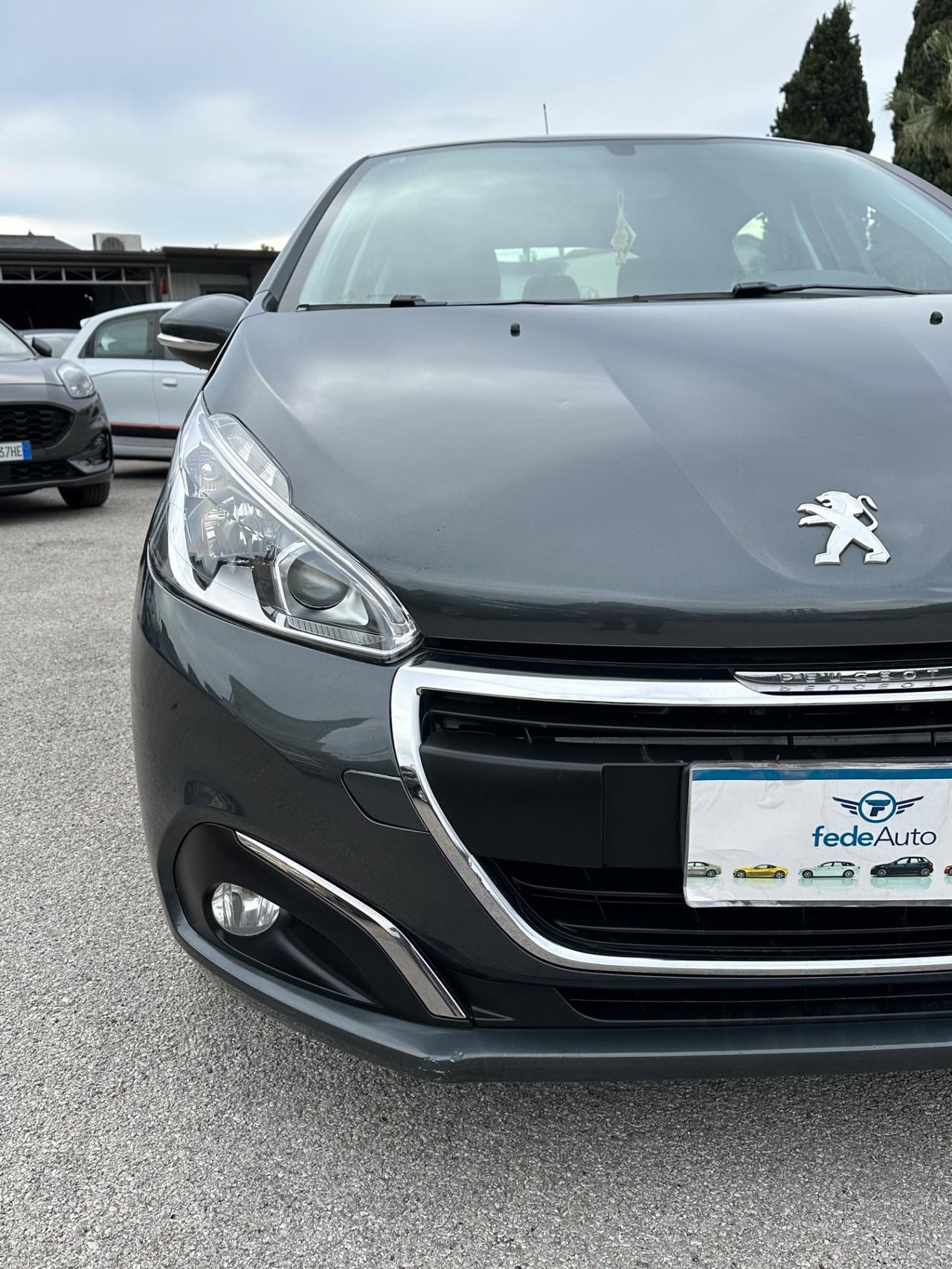 Peugeot 208 1.2 Benz/Gpl 82CV Allure Anno 2016