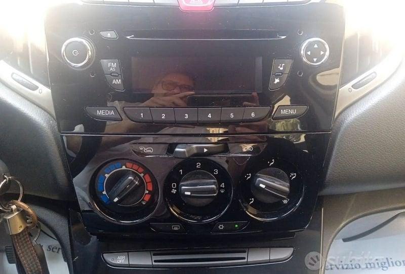 Lancia Ypsilon Ypsilon 0.9 t.air Gold s/CL ecochic metano 80cv E6