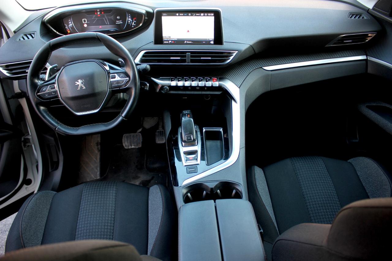 Peugeot 3008 *PREZZO VERO* 1.5 hdi 130 CV CATENA MAGGIORATA DA 8 MM E DISTRIBUZIONE FATTI IN PEUGEOT CARTIFICATE