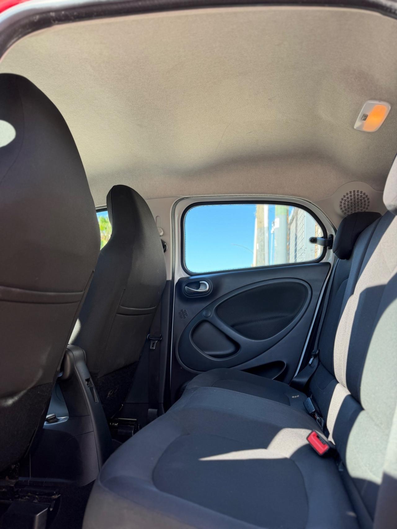 Smart ForFour 70 1.0 Passion-2016/NAVI/SENSORI