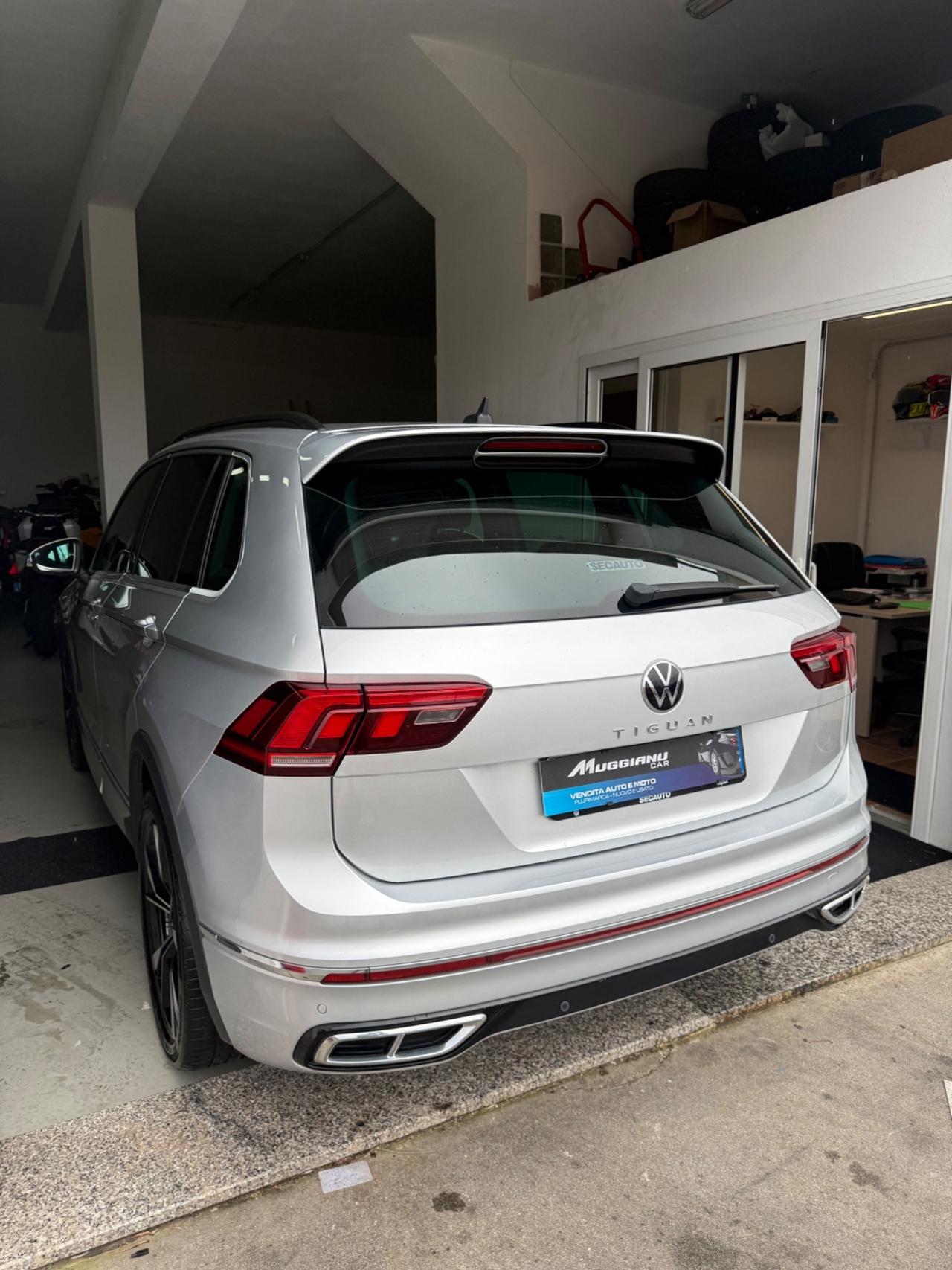 Volkswagen Tiguan 2.0 TDI 150 CV SCR DSG 4MOTION R-Line