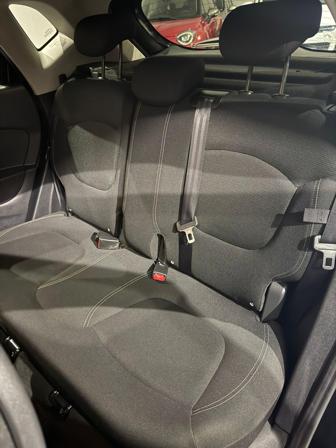 Renault Captur 1.5 -NEOPATENTATI-GARANZIA