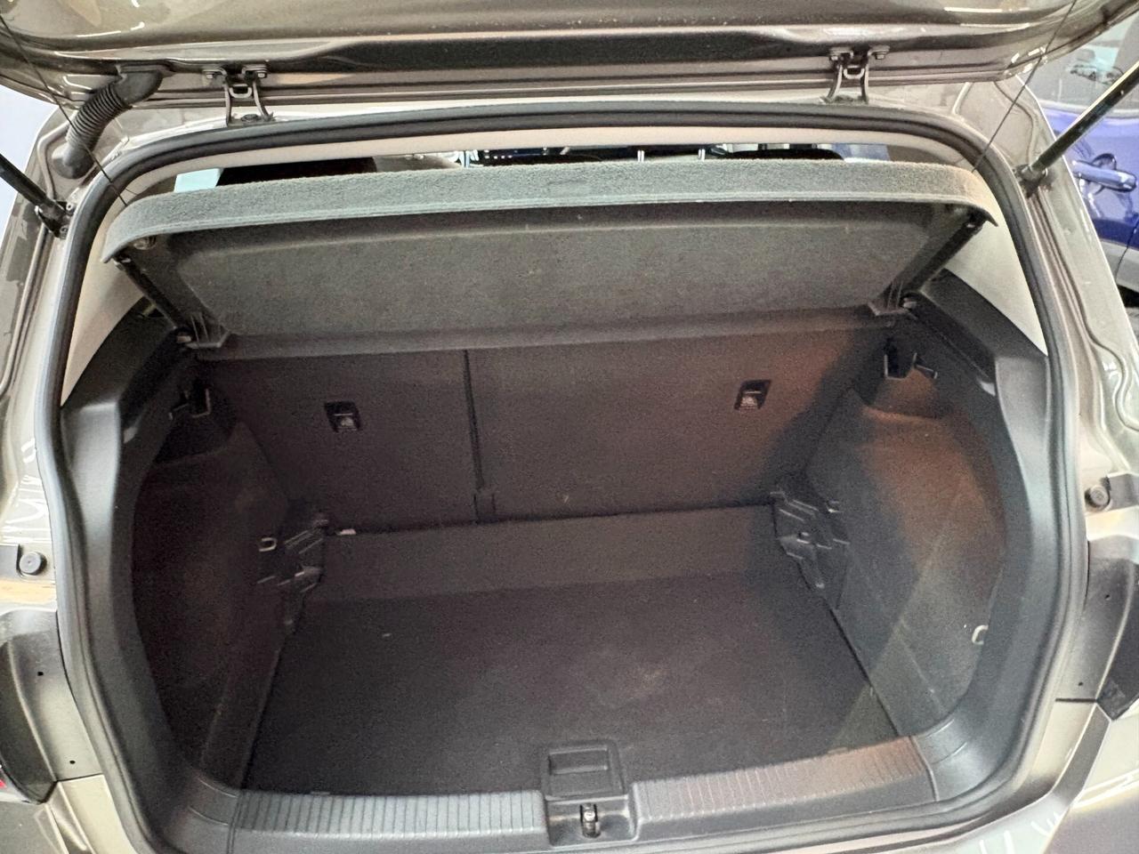 Volkswagen T-Cross 1.6 TDI SCR Advanced
